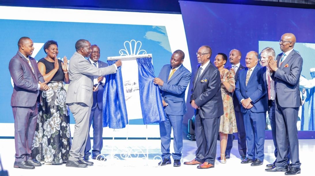 Hon. Matia Kasaija, Minister of Finance and Economic Planning launches the Safal Uganda Baati Foundation at the 60th Anniversary of Uganda Baati.